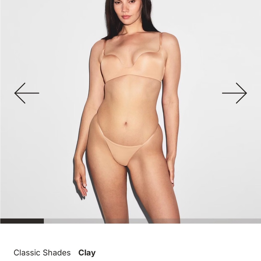 NWT SKIMS WIRELESS FORM SQUARE NECK BRA 36B